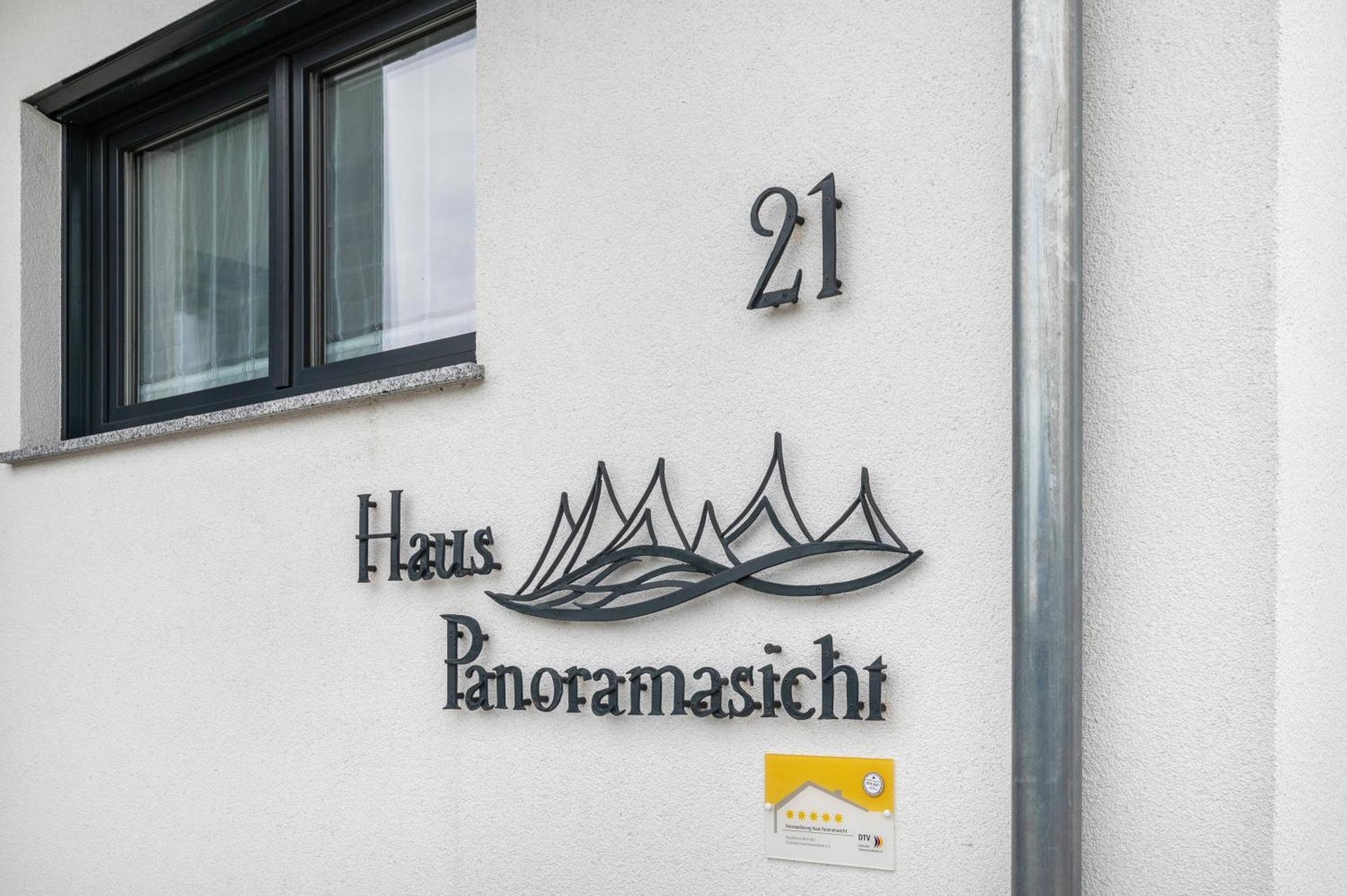 Haus Panoramasicht Apartman Höchenschwand Kültér fotó