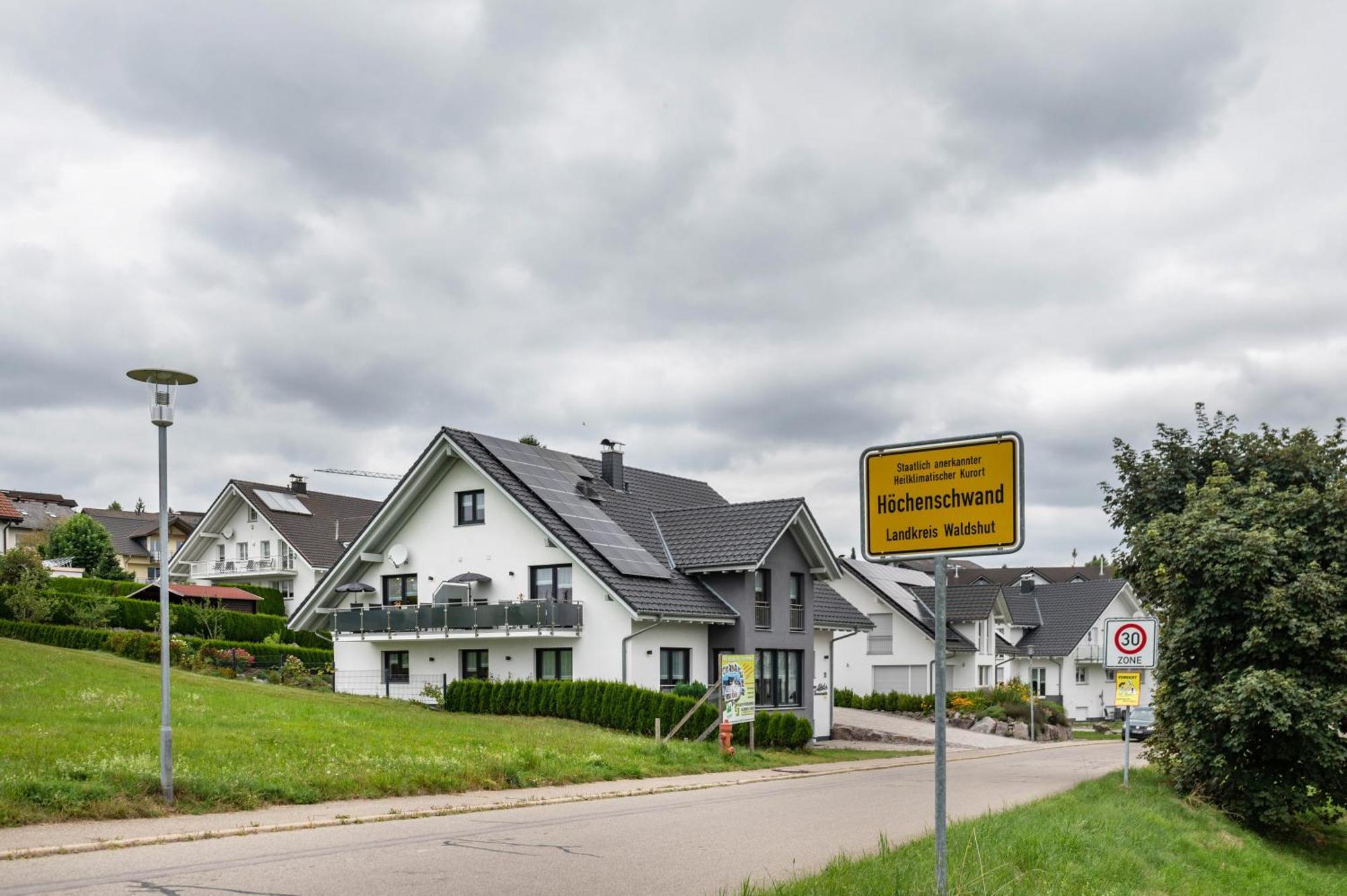 Haus Panoramasicht Apartman Höchenschwand Kültér fotó